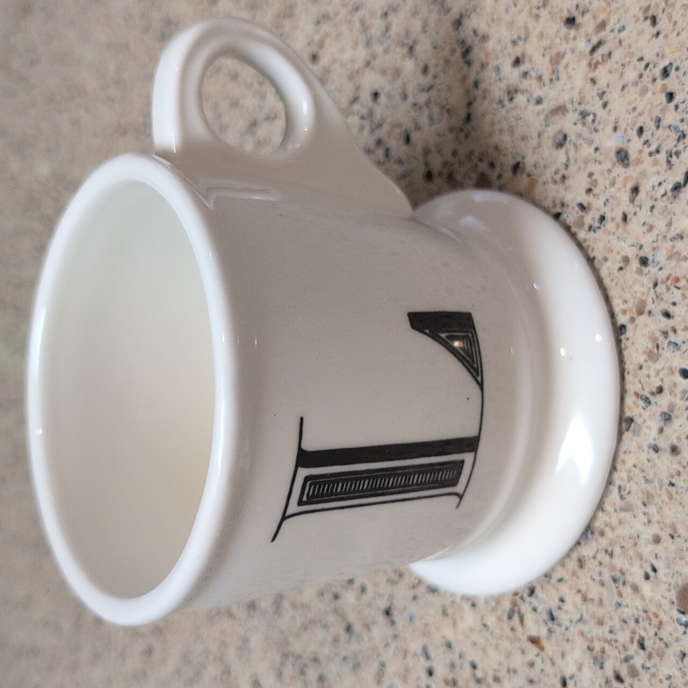 ANTHROPOLOGIE/  Monogrammed  "L" Mug